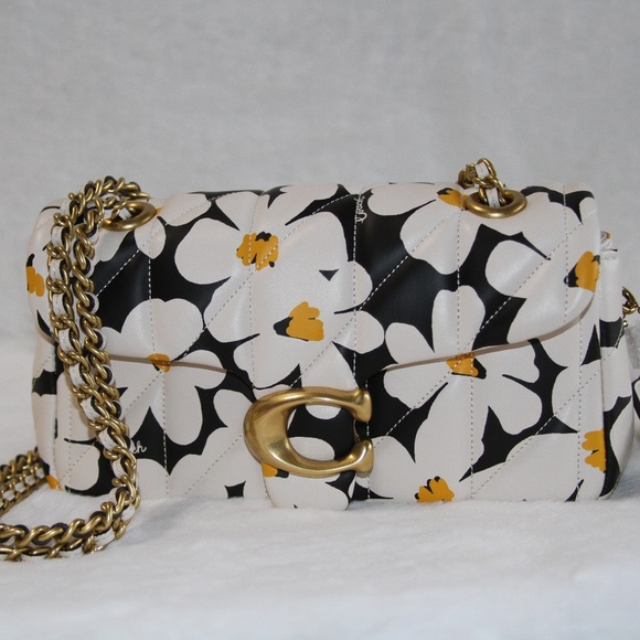 Coach Tabby Shoulder Bag 20 with Quilting and Floral Print Nappa Leather NWT - Picture 1 of 5